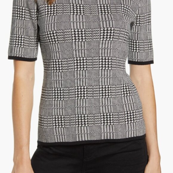 Vince Camuto Short Sleeve Plaid Sweater and Skit Set - Picture 7 of 11